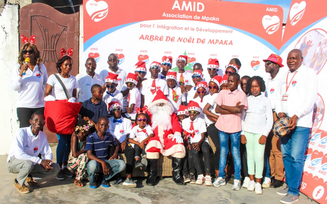 5ème édtion Noël solidaire à Mpaka #Vidéo Résumé Arbre de noël de Mpaka